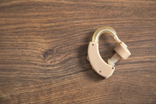 Why-Seniors-Need-Reliable-Hearing-Aids-in-Everyday-Life Zingle